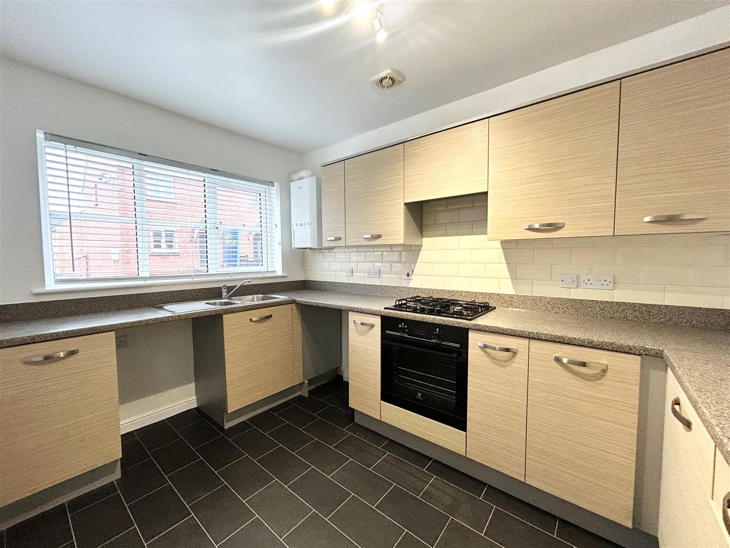 Rhodfa'r Celyn, Parc Derwen, Coity, Bridgend, CF35 6FL